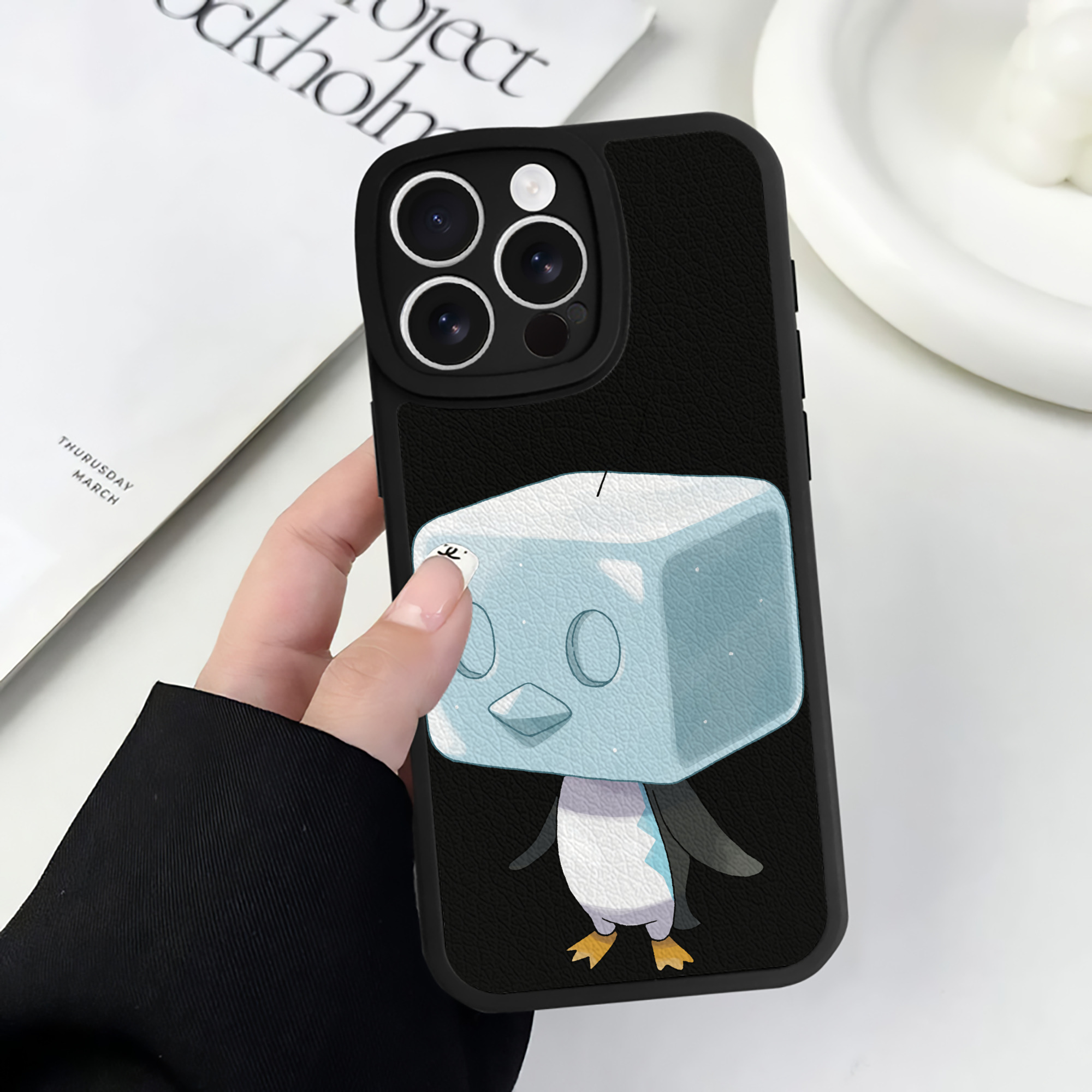 （画像用） ポケットモンスター Pokémon 【iPhone 16シリーズ対応】シリコンスマホケース（レザー調） 材質：シリコン